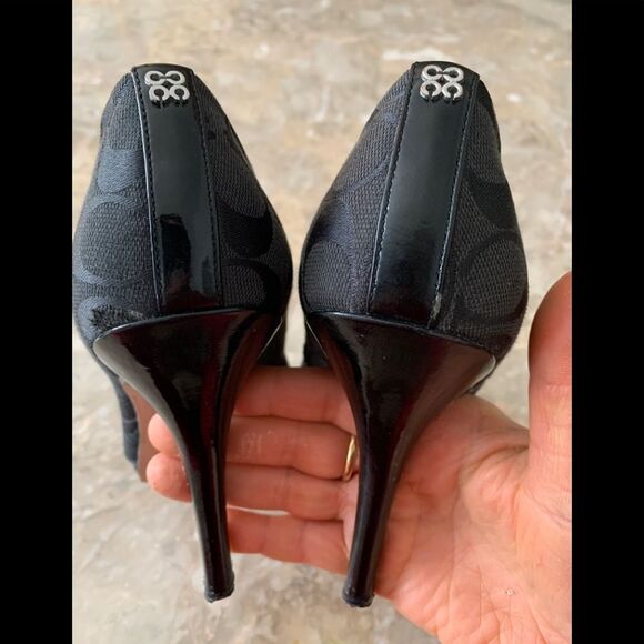 Coach black heels, closed toe, great shape, 4.5 in heels, size 10. - Picture 4 of 10